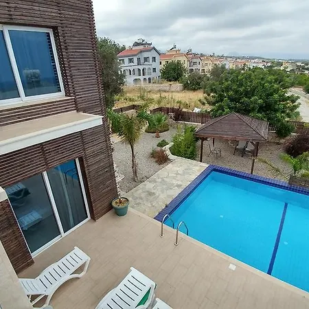 Villa Eden
